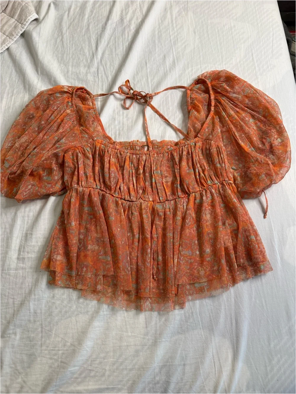 Women's Peach Puff Sleeve Square Neck Top